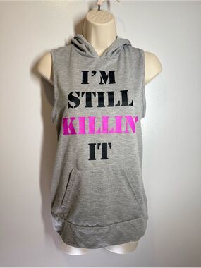Rue21 Grey Sleeveless Hoodie with Pink & Black Slogan Small
